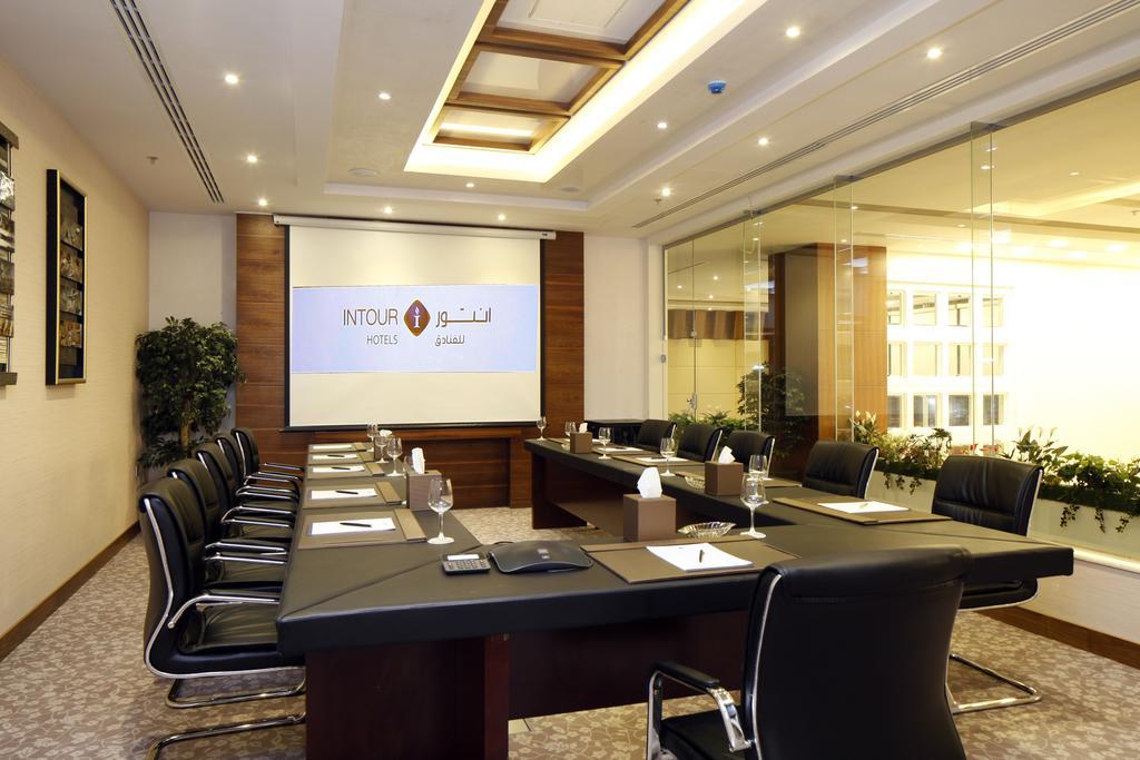 Intour Al Sahafa Hotel Рияд Екстериор снимка